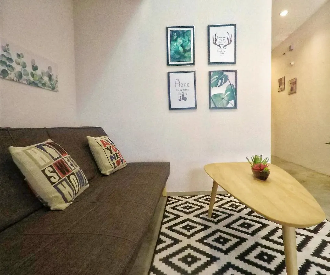 112 Granny Lodge 外婆家-Warmest Home In Georgetown ماليزيا